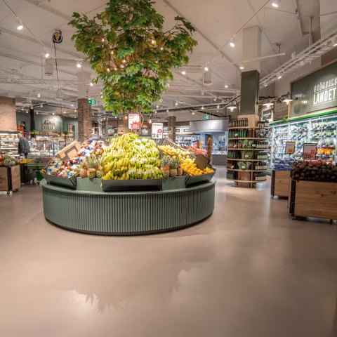 For Hemköp, sustainable shopping starts with sustainable flooring